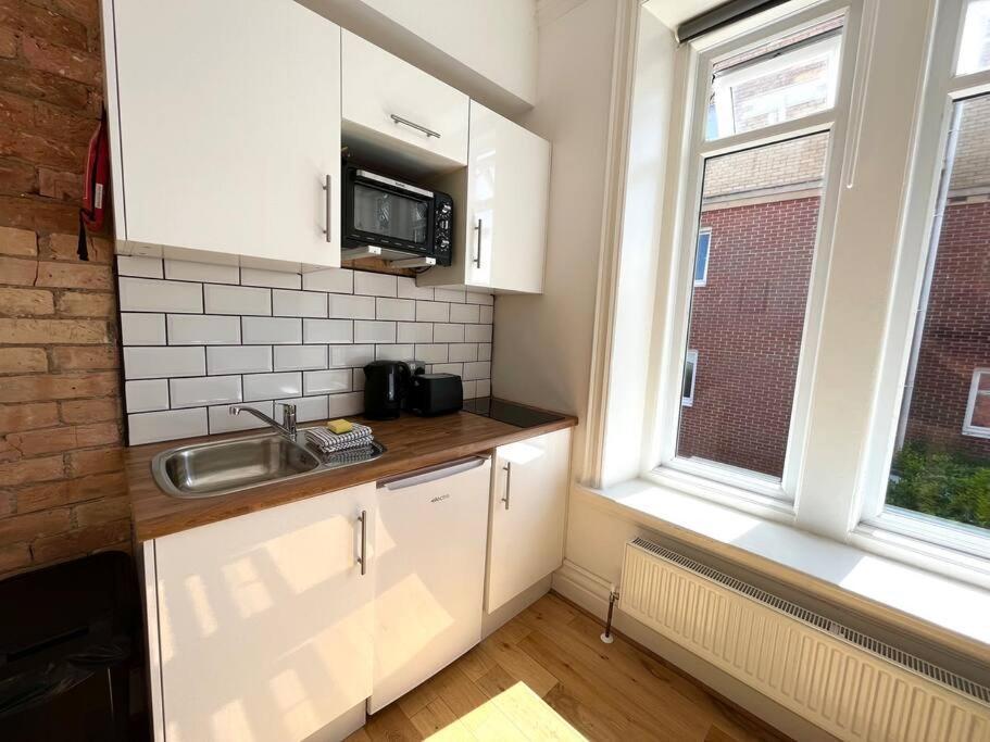 Flat 12, 10 St John'S Road Lejlighed Bournemouth Eksteriør billede